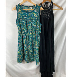Target Clothing Bundle of 2 Dresses Size Large